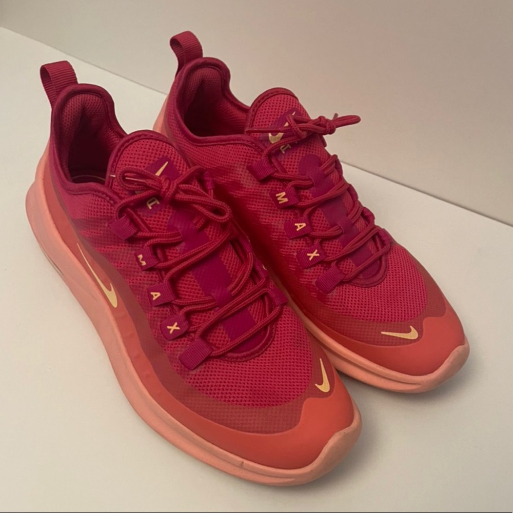 Nike Air Maxes